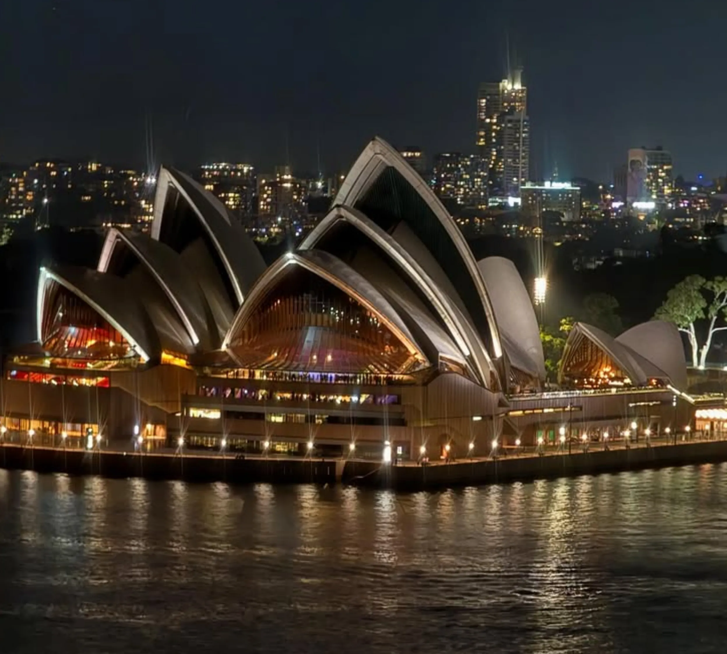 Sydney luxury travel comparison
